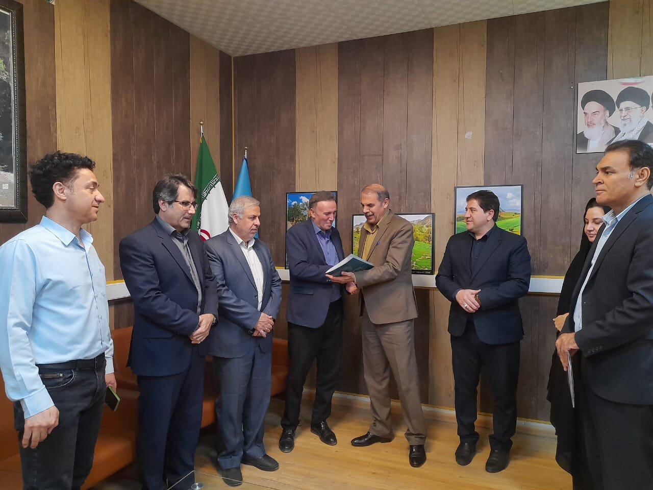 ذیحسابان در کنار مدیران، نقش مهمی در پیشبرد اهداف دستگاه‌های اجرایی دارند