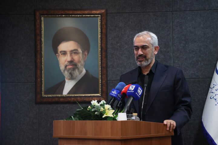 همایش تجلیل از یاوران اشتغال و خودکفایی