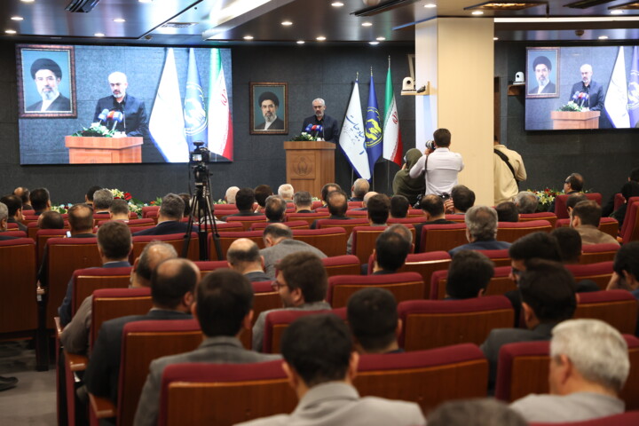 همایش تجلیل از یاوران اشتغال و خودکفایی