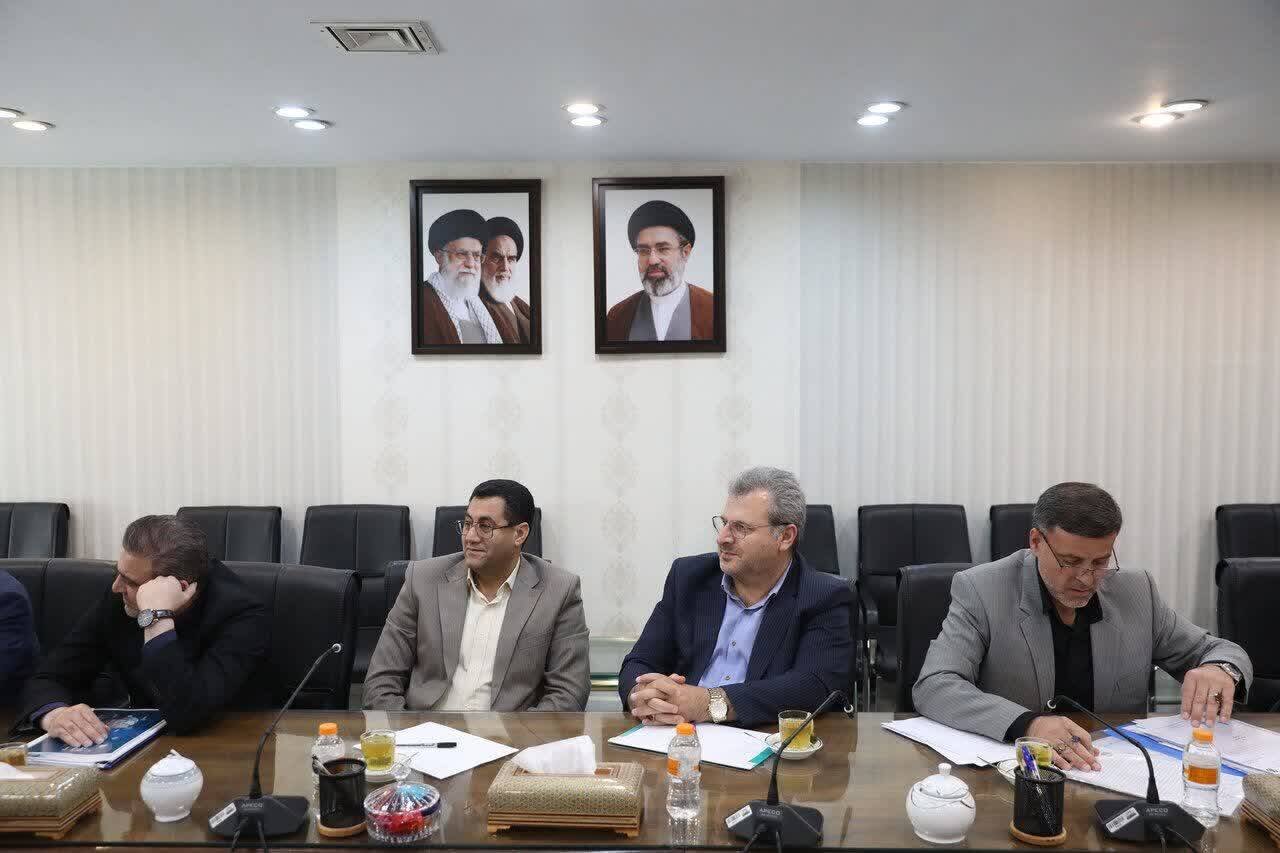 برگزاری نشست راهبردی بررسی مسائل و نیازهای راه های استان همدان در پایتخت، عزم ملی برای جهش در توسعه زیرساخت های استان