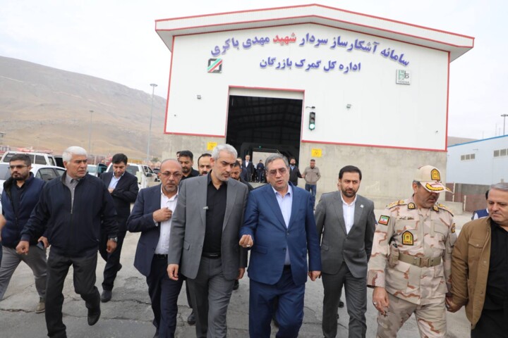ورود وزیر اقتصاد به ماکو و بازدید ازبازارچه مرزی ساری سو