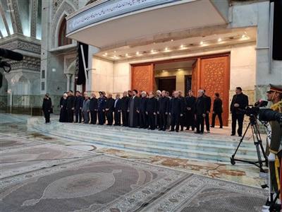 تجدید میثاق  وزیر اقتصاد با آرمان‌های امام راحل به مناسبت هفته دولت