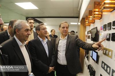 تأكید وزیر اقتصاد بر حمایت از بخش تولید در بازدید از گروه صنعتی صبح پارلار آسیا