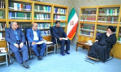 دیدار مدیر كل امور اقتصادی و دارایی خراسان رضوی با امام جمعه مشهد