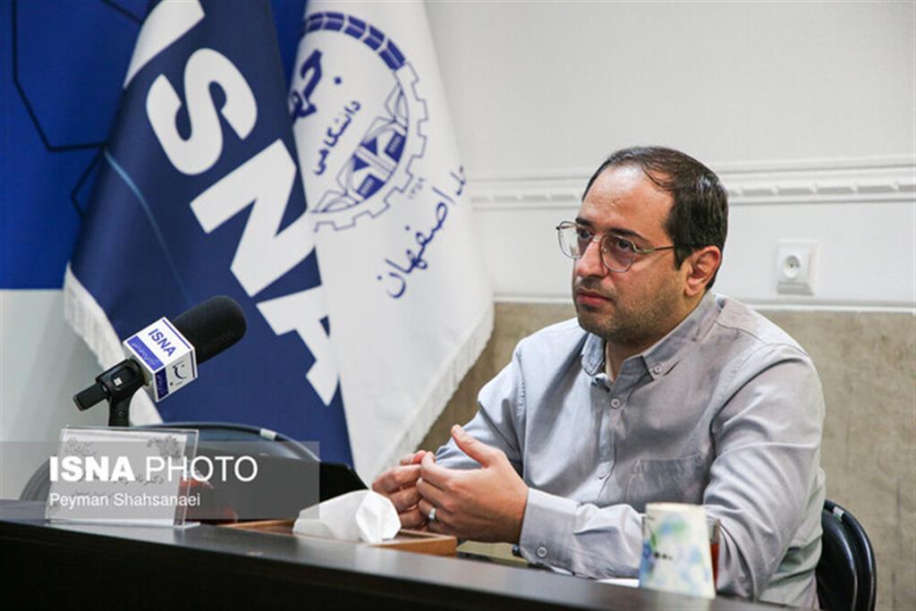 نشست مدیركل امور اقتصادی و دارایی استان اصفهان با خبرنگاران