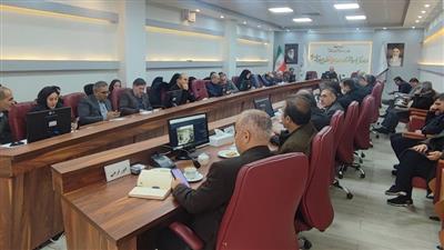 چالش‌های برداشت از حساب دستگاه‌های اجرایی توسط سازمان تأمین اجتماعی بررسی شد