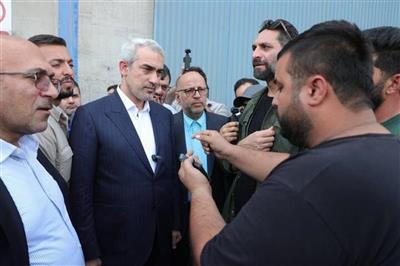 بازدید وزیر اقتصاد از انبارهای منطقه ویژه بندر امام خمینی(ره)