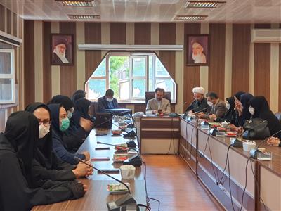 مدیركل امور اقتصادی ودارایی استان با همكاران (بانوان ) اداره كل دیدار كرد