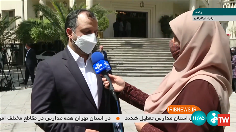 تا زمان نهایی شدن كالابرگ الكترونیكی، پرداخت یارانه نقدی ادامه می یابد/ در مورد صورت های مالی شركت های زیر مجموعه نهادهای عمومی غیر دولتی، ظرف یكی دو هفته آینده، یك شفافیت بسیار بزرگ را رقم خواهیم زد