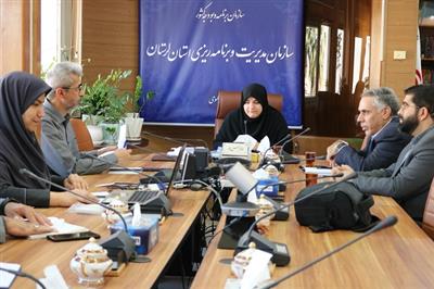 نشست مدیر كل امور اقتصادی و دارایی لرستان با رئیس، معاونین و كارشناسان سازمان مدیریت و برنامه ریزی استان