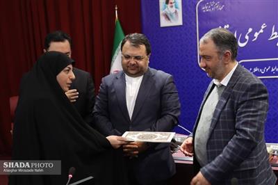 روابط عمومی اداره كل امور اقتصادی و دارایی استان قم به عنوان روابط عمومی برتر معرفی و تجلیل شد