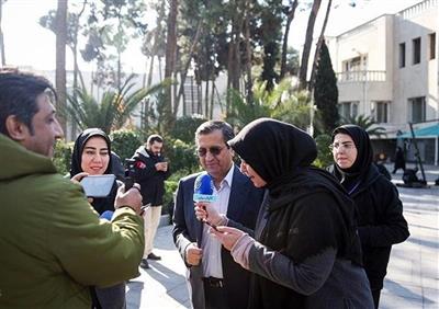 نگرانی از افزایش قیمت كالاهای اساسی نداریم/ تخصیص ارز ترجیحی ادامه دارد