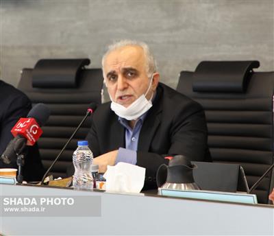 وزیر اقتصاد در نود و ششمین جلسه شورای گفتگوی دولت و بخش خصوصی: بورس املاك، مستغلات و امتیازات در آینده نزدیك راه اندازی خواهد شد. این اتفاق گام بلند و اساسی در راستای تعمیق بازار سرمایه، تنوع ابزارهای تامین مالی و شفافیت قیمت ها در یك بستر رقابتی است