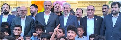 افتتاح آموزشگاه ۱۲ كلاسه «ایران ما» در چابهار با حضور وزیر اقتصاد؛ گامی نو در ارتقای عدالت آموزشی