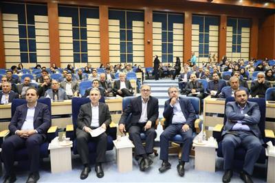 ستاد توسعه استان همدان با رونمایی از نقشه جامع تحول و پیشرفت وارد عملیات اجرایی شد