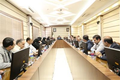 مدیر كل دارایی یزد، خواستار تلاش مدیران برای جذب اعتبارات عمرانی استان شد