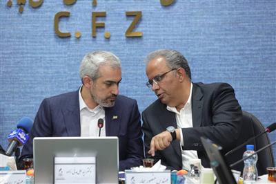 نشست مدیران و فعالان اقتصادی منطقه آزاد چابهار با وزیر اقتصاد