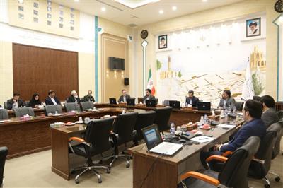 راههای تحقق درآمدهای استان یزد بررسی شد