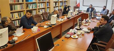 بررسی ایجاد جایگاه‌های كوچك عرضه سوخت بنزین در سومین جلسه گروه كاری سرمایه‌گذاری و كسب و كار استان آذربایجان‌غربی