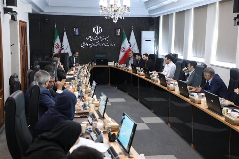 اولین جلسه هم اندیشی خزانه داری كل كشور با نمایندگان بانك های دولتی برگزار شد