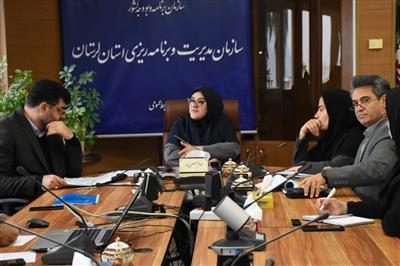 هم‌اندیشی اعضاء ستاد درآمد و تجهیز منابع لرستان برای تحقق اهداف مالیاتی سال‌جاری