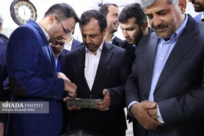 بازدید وزیر اقتصاد از كارخانه طلای زركوه قروه