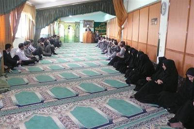 برگزاری جشن كوثر وگرامیداشت روز زن درسازمان اموراقتصادی ودارایی مازندران