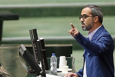 اگر بورس تقویت شود، منابع به سمت تولید سرازیر خواهد شد