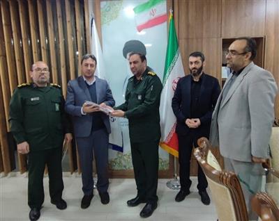 در راستای تقدیر از تلاش‌های جهادی مدیران در آذربایجان غربی فرمانده سپاه شهدای آذربایجان غربی و رئیس بسیج ادارات و كارمندان كشور از مدیران اقتصادی استان تقدیر كرد