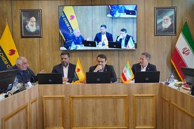 بازدید مدیرعامل بانك ملی ایران از چند واحد تولیدی در استان خراسان رضوی در راستای حمایت از تولید