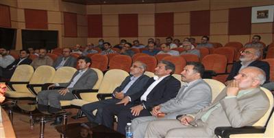 مراسم گرامیداشت هفته عفاف وحجاب دراداره كل امور اقتصادی ودارایی استان قزوین برگزارشد