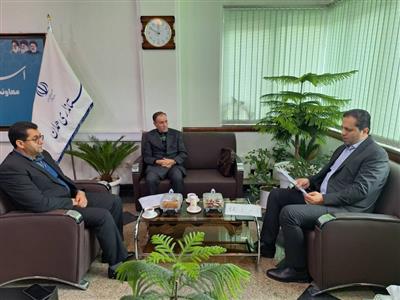 نشست سرمایه گذار در حوزه انرژی های خورشیدی با معاون هماهنگی امور اقتصادی استاندار برگزار شد