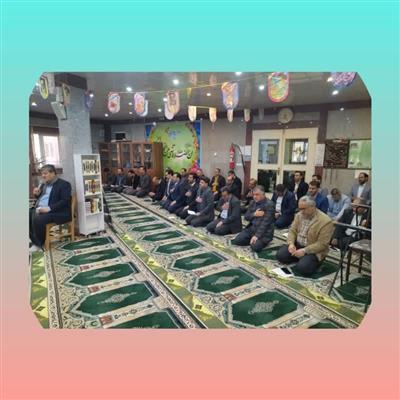 برپایی مراسم قرائت زیارت عاشورا به نیابت از امام راحل و شهدا