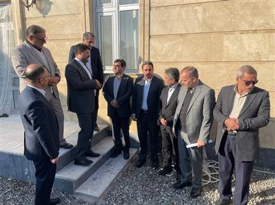 بازدید مدیركل امور اقتصادی و دارایی استان آذربایجان‌غربی از مناطق زلزله زده خوی