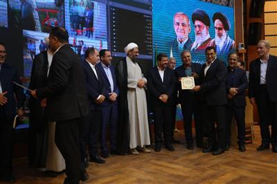 تقدیر وزیر جهاد كشاورزی از نماینده وزیر و مدیركل امور اقتصادی و دارایی استان همدان در راستای اجرای رفع تداخلات اراضی كشاورزی و اتمام این طرح در استان