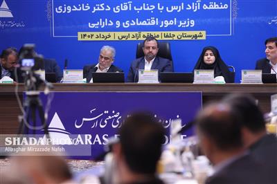 جذابیت‌های قانونی مناطق آزاد احیا می‌شود/ پیگیری تفویض اختیارات به مدیران مناطق آزاد