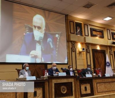 وزیر اقتصاد در جلسه شورای گفتگوی دولت و بخش خصوصی اظهار داشت: استقراض از بانك مركزی خط قرمز دولت های یازدهم و دوازدهم بوده است