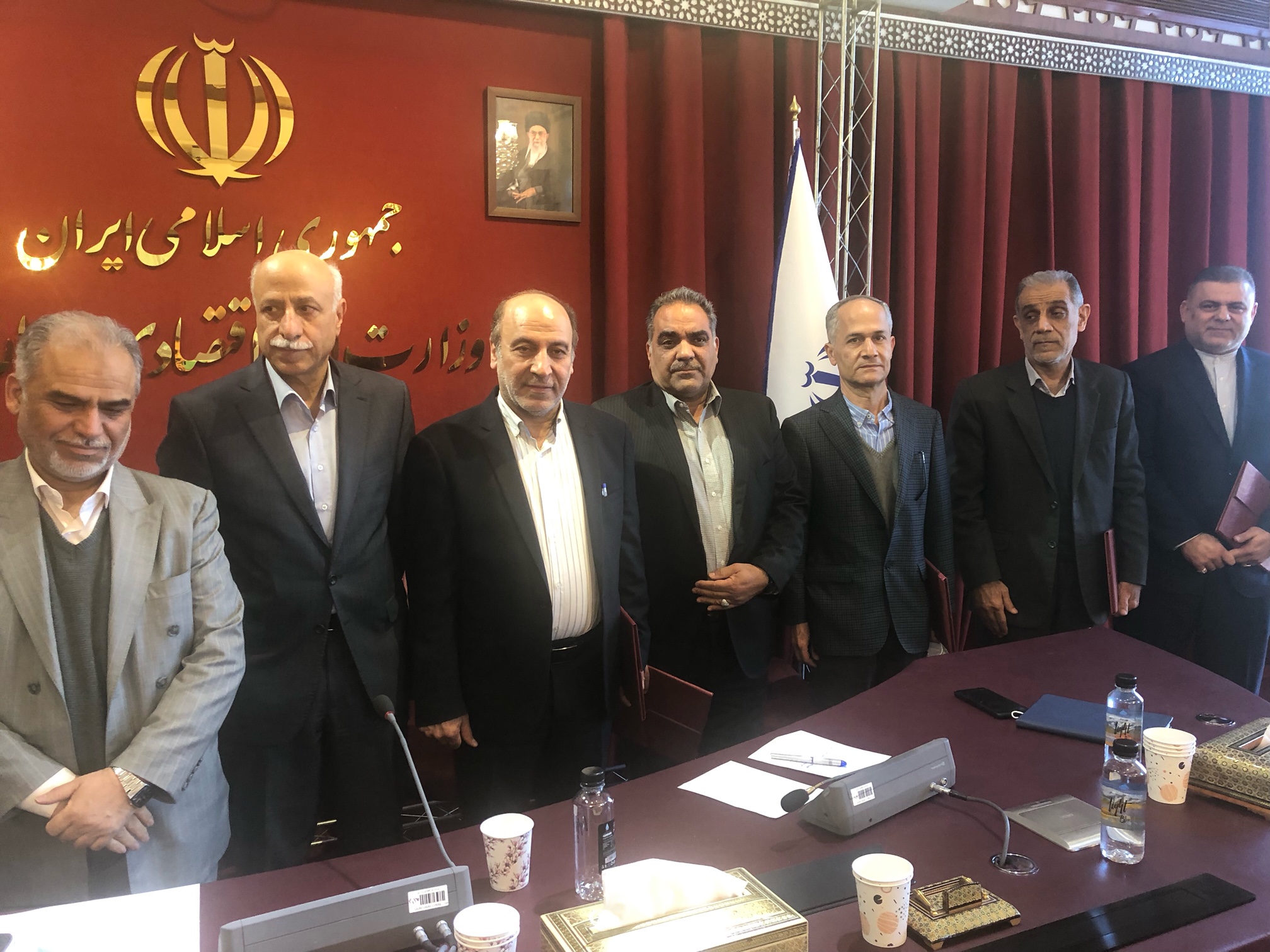 تقدیر از ذیحسابان پر تلاش در دوازدهمین جلسه هم اندیشی ذیحسابان دستگاه های اجرایی مورخ1401/12/08