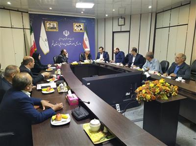 نشست مدیر كل با مدیران آموزش و پرورش مناطق و خیرین مدرسه ساز