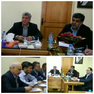 جلسه شورای هماهنگی ادارات تابعه وزارت اقتصاد در استان در سالن جلسات سرپرستی بانك ملی ایران و با حضور مدیران این شورا برگزار گردید.