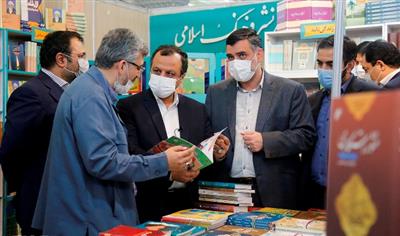 بازدید وزیر اقتصاد از نمایشگاه بین المللی كتاب تهران / هشدار وزیر اقتصاد به كارخانجات تولید كاغذ واگذارشده براساس اصل ۴۴؛ در سال ۱۴۰۱ باید تولید خود را به ظرفیت واقعی نزدیك كنید