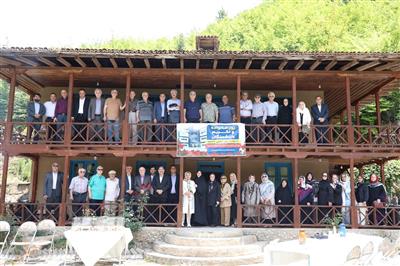 به مناسبت گرامیداشت روز تكریم خانواده و بازنشستگان، آیین تجلیل از بازنشستگان اداره كل امور اقتصادی و دارایی گلستان با حضور پرشور مسئولین و پیشكسوتان این اداره برگزار شد.