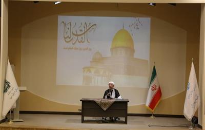 برگزاری مراسم بزرگداشت روز قدس در اداره كل امور اقتصادی و دارایی یزد
