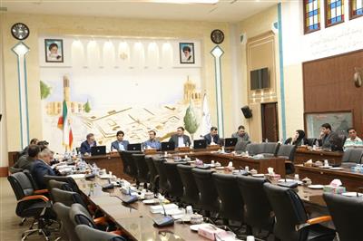 نشست ستاد درآمد و تجهیز منابع استان یزد برگزار شد