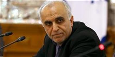 وزیر امور اقتصادی و دارایی از فعالان بازار سرمایه خواست كه تحت تاثیر هیجانات آنی، دارایی خود در این بازار را با قیمت های پایین به فروش نگذارند