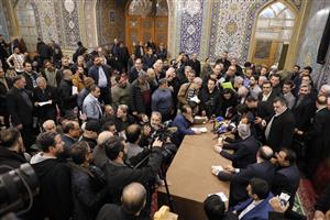 حضور وزیر اقتصاد در جمع بازاریان تهران / ابزار كسب و كار فعالان اقتصادی نباید محدود و مسدود شود