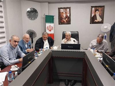 وزیر اقتصاد در دیدار با اعضای كمیسیون اقتصادی مجلس: